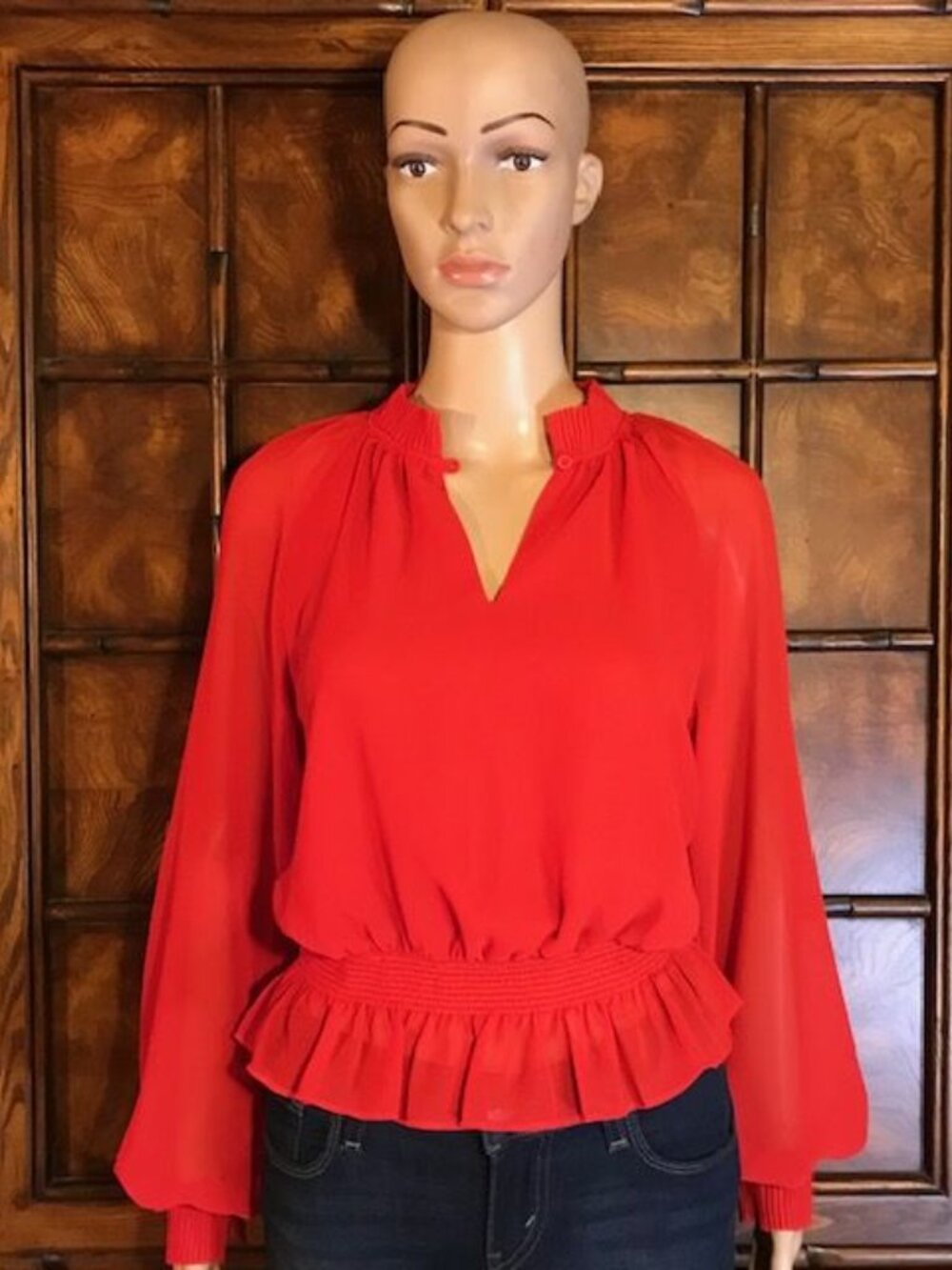 Ann Taylor Red Chiffon Pleated Keyhole Neck Peplum Smock Waist Top